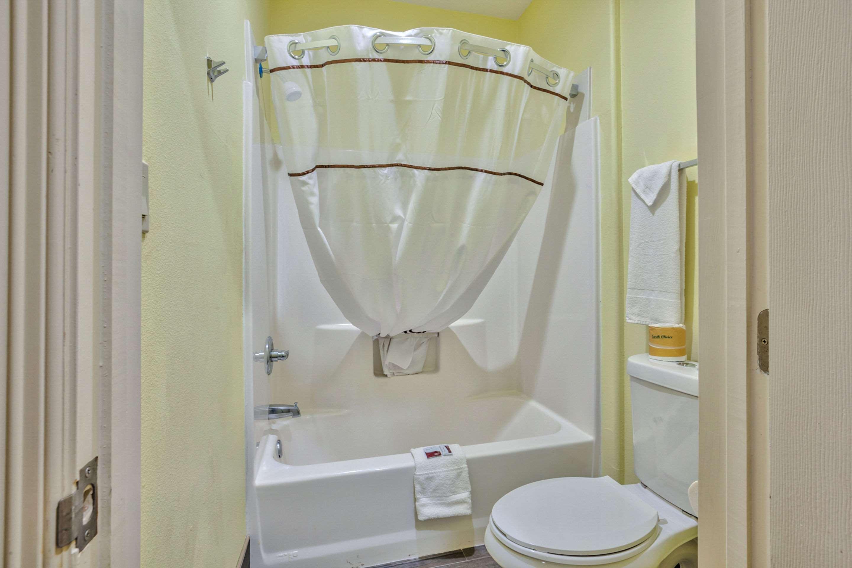 Quality Inn Brownsville Exteriör bild